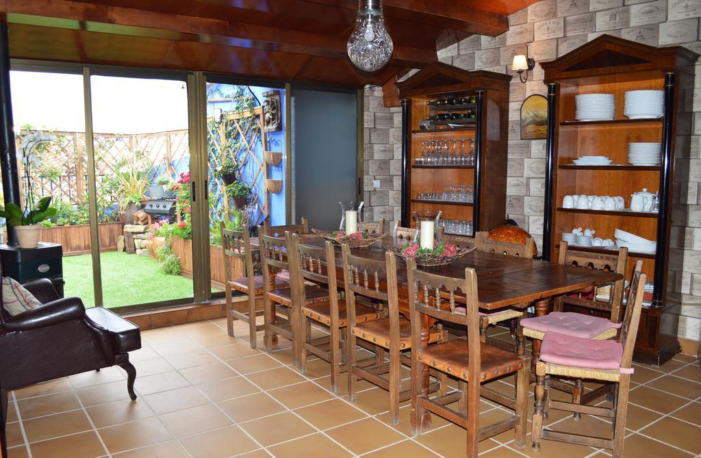 Hotel Casa Escosa Albalate del Arzobispo Esterno foto